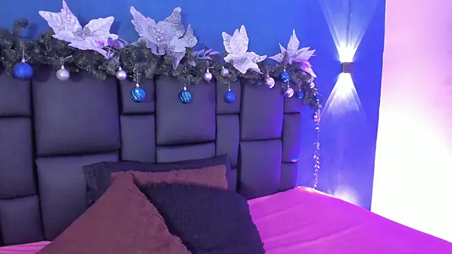 DANESKA HILLER online show from December 19, 2025, 7:49 pm