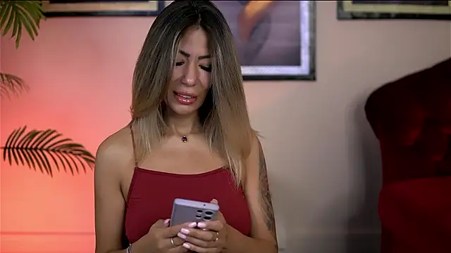 SophiaPotts online show from March 13, 2026, 4:28 am