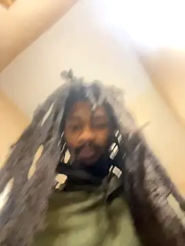 datlongone online show from November 12, 2025, 10:30 am