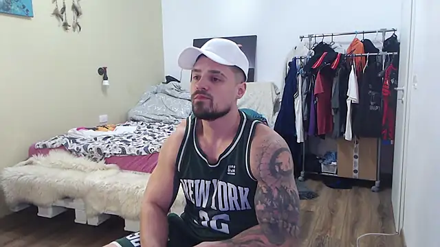 Tiberius hunk online show from February 22, 2026, 5:25 pm