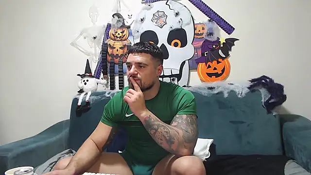 Tiberius hunk online show from November 1, 2025, 4:45 pm