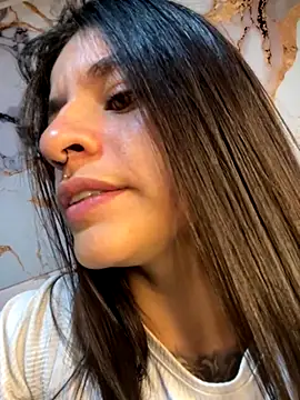 Snapshot of sofia_23x chatting on November 26, 2025, 2:11 am sofia 23x online show from November 26, 2025, 2:11 am