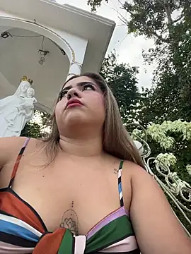 Snapshot of lunaxxx_69 chatting on November 7, 2025, 9:52 pm lunaxxx 69 online show from November 7, 2025, 9:52 pm