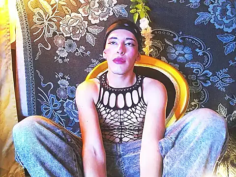 Andrew Wolff online show from November 8, 2025, 5:11 am