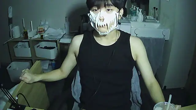 Snapshot of sdamvo2 chatting on November 29, 2025, 2:28 pm sdamvo2 online show from November 29, 2025, 2:28 pm