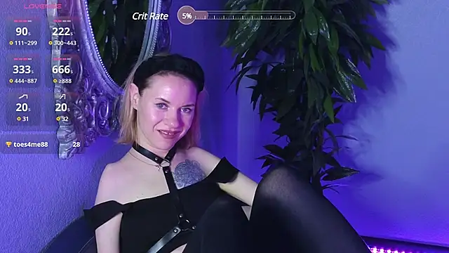 Snapshot of EmmaGallen chatting on March 12, 2025, 11:43 am EmmaGallen online show from March 12, 2025, 11:43 am