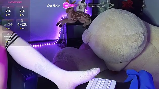 Snapshot of EmmaGallen chatting on March 11, 2025, 8:52 am EmmaGallen online show from March 11, 2025, 8:52 am