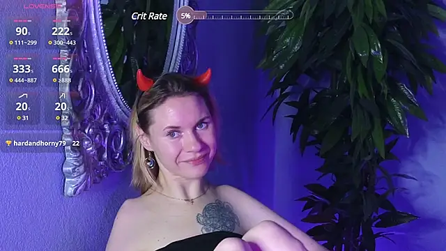 Snapshot of EmmaGallen chatting on March 14, 2025, 11:23 am EmmaGallen online show from March 14, 2025, 11:23 am