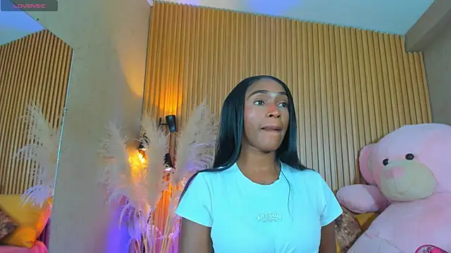Snapshot of AlexiaAbbey chatting on June 3, 2026, 7:18 pm AlexiaAbbey online show from June 3, 2026, 7:18 pm