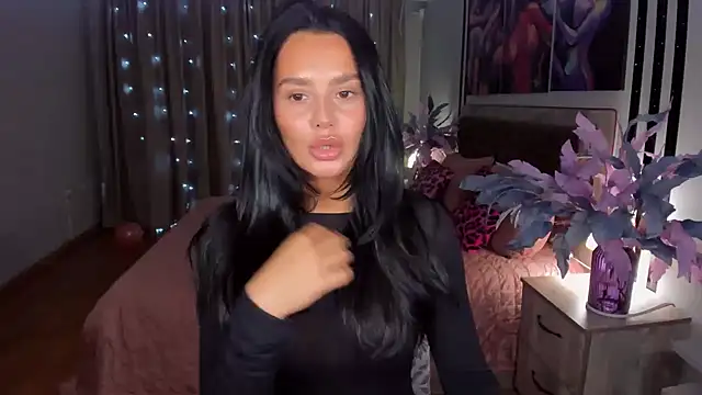 Snapshot of DanaSincere chatting on October 22, 2025, 4:01 am DanaSincere online show from October 22, 2025, 4:01 am