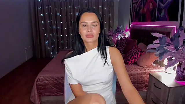 Snapshot of DanaSincere chatting on November 24, 2025, 3:50 am DanaSincere online show from November 24, 2025, 3:50 am