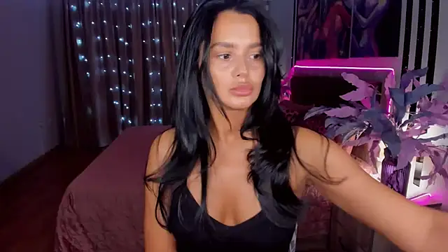 Snapshot of DanaSincere chatting on October 15, 2025, 3:49 am DanaSincere online show from October 15, 2025, 3:49 am