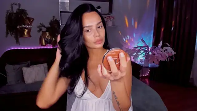 Snapshot of DanaSincere chatting on May 22, 2026, 3:59 am DanaSincere online show from May 22, 2026, 3:59 am