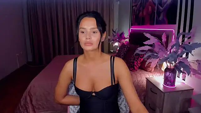 Snapshot of DanaSincere chatting on October 14, 2025, 4:13 am DanaSincere online show from October 14, 2025, 4:13 am