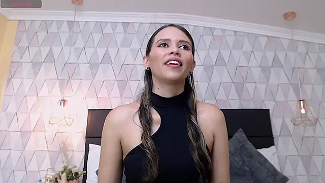 LiliJensen online show from October 6, 2025, 7:58 pm