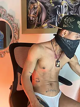 Snapshot of CRAZY-BOY99 chatting on March 16, 2026, 10:52 am CRAZY-BOY99 online show from March 16, 2026, 10:52 am