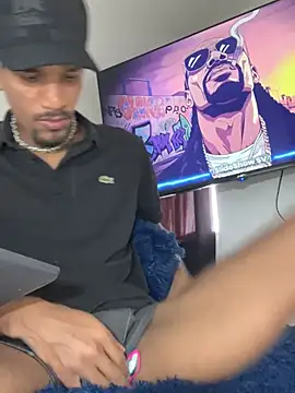 Snapshot of Miguel_bigcock chatting on June 6, 2026, 9:20 pm Miguel bigcock online show from June 6, 2026, 9:20 pm