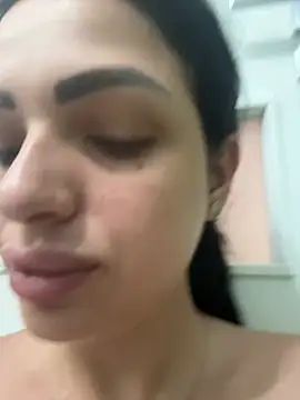 Snapshot of IrisRossie chatting on July 29, 2026, 5:50 am IrisRossie online show from July 29, 2026, 5:50 am