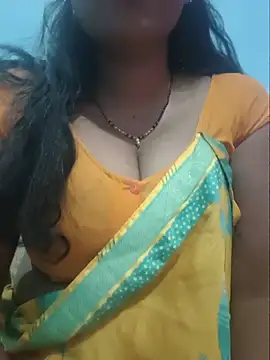 Sexyradha  online show from July 10, 2026, 9:48 pm