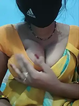 Sexyradha  online show from June 30, 2026, 4:29 pm