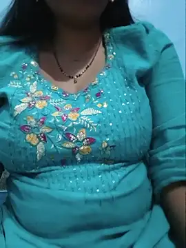 Sexyradha  online show from August 4, 2026, 4:55 pm