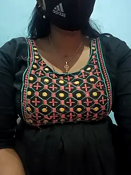 Sexyradha  online show from March 7, 2026, 4:01 pm