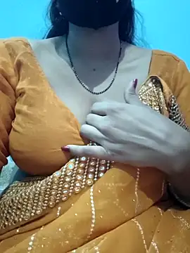 Sexyradha  online show from February 19, 2026, 4:26 pm