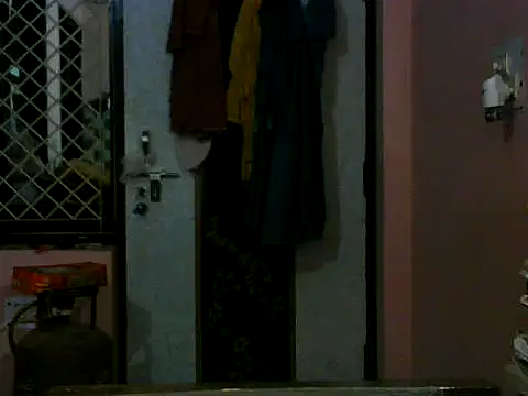 mayra89 online show from November 4, 2025, 3:05 pm