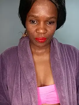 Snapshot of Missvixen81 chatting on July 16, 2026, 1:13 am Missvixen81 online show from July 16, 2026, 1:13 am