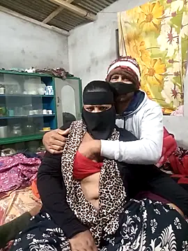 Pakhi Couple 69 online show from December 4, 2025, 5:45 pm