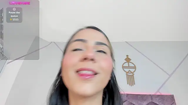 Snapshot of aurora_collinss_ chatting on October 17, 2025, 12:40 pm aurora collinss online show from October 17, 2025, 12:40 pm