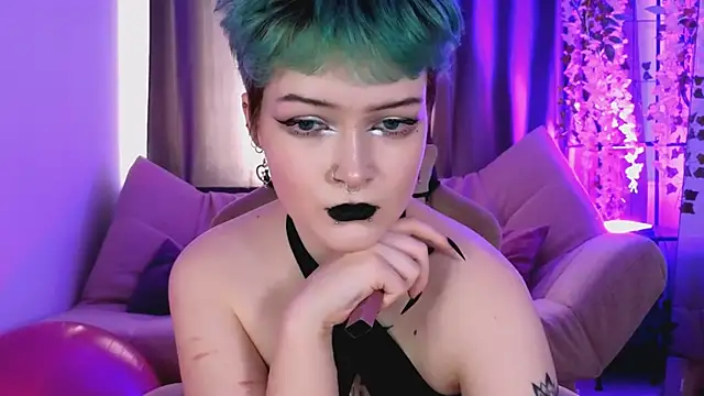 NicoleFlloret online show from March 14, 2025, 12:07 pm