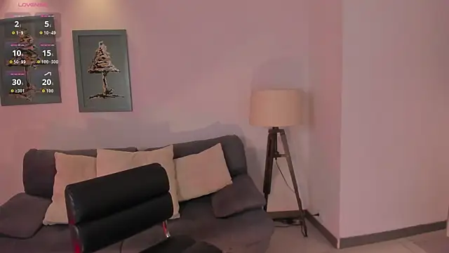 Snapshot of MaddisonCollins chatting on November 10, 2025, 8:14 pm MaddisonCollins online show from November 10, 2025, 8:14 pm