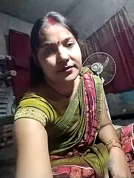 Maidangirl online show from November 1, 2025, 3:50 pm