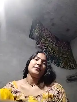 Maidangirl online show from October 8, 2025, 4:19 pm