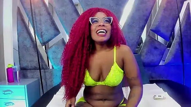 Snapshot of CandyMartinez_ chatting on November 26, 2025, 7:36 pm CandyMartinez online show from November 26, 2025, 7:36 pm