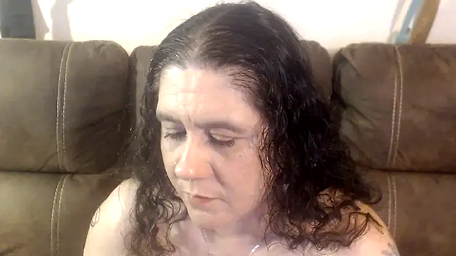 Dreaming Of Blue online show from February 22, 2026, 9:38 pm