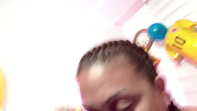 Snapshot of scarlettbooty chatting on July 1, 2026, 10:48 am scarlettbooty online show from July 1, 2026, 10:48 am
