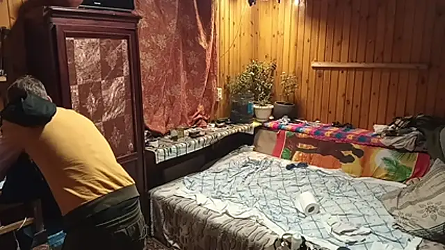 Snapshot of PrimordialChill6 chatting on December 2, 2025, 10:28 am PrimordialChill6 online show from December 2, 2025, 10:28 am