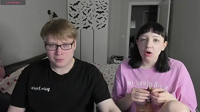 JayMollyy online show from January 13, 2026, 6:23 pm