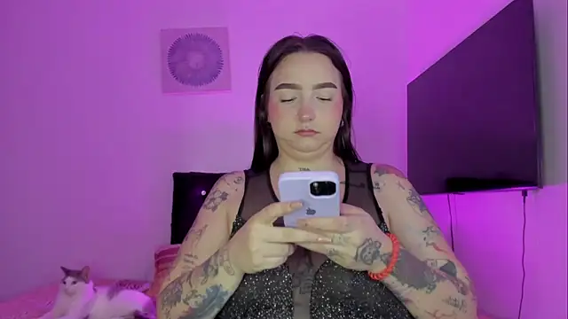 Celestte online show from June 13, 2026, 12:52 am
