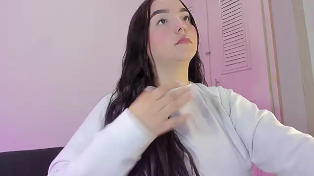 Snapshot of Celestte chatting on October 9, 2025, 4:13 am Celestte online show from October 9, 2025, 4:13 am