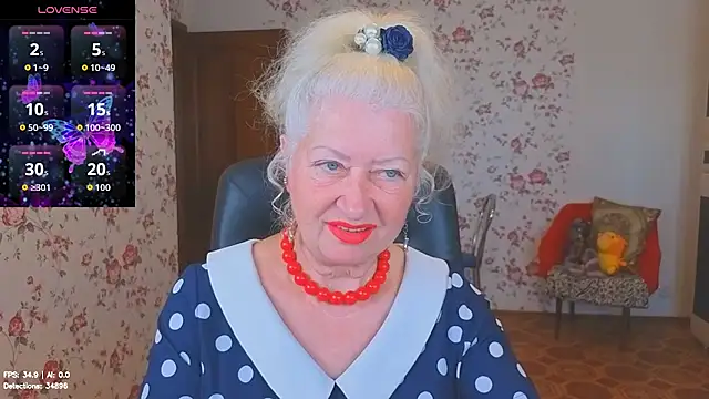 Snapshot of Maya_Mayflower chatting on June 30, 2026, 3:17 am Maya Mayflower online show from June 30, 2026, 3:17 am