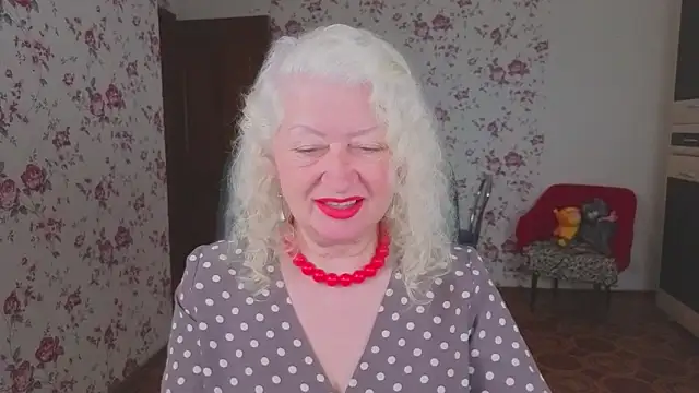 Snapshot of Maya_Mayflower chatting on May 11, 2026, 3:19 am Maya Mayflower online show from May 11, 2026, 3:19 am