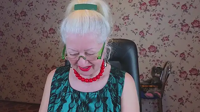 Maya Mayflower online show from March 19, 2026, 2:44 am