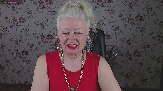 Maya Mayflower online show from May 3, 2026, 3:11 am
