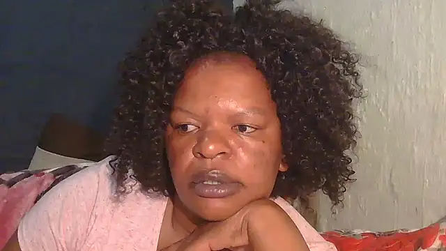 Snapshot of ebony_rose11 chatting on November 16, 2025, 4:17 am ebony rose11 online show from November 16, 2025, 4:17 am