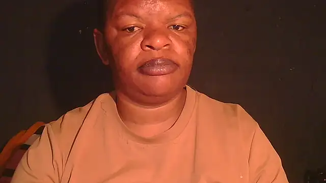Snapshot of ebony_rose11 chatting on July 12, 2026, 5:30 am ebony rose11 online show from July 12, 2026, 5:30 am