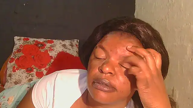 Snapshot of ebony_rose11 chatting on November 11, 2025, 5:19 pm ebony rose11 online show from November 11, 2025, 5:19 pm