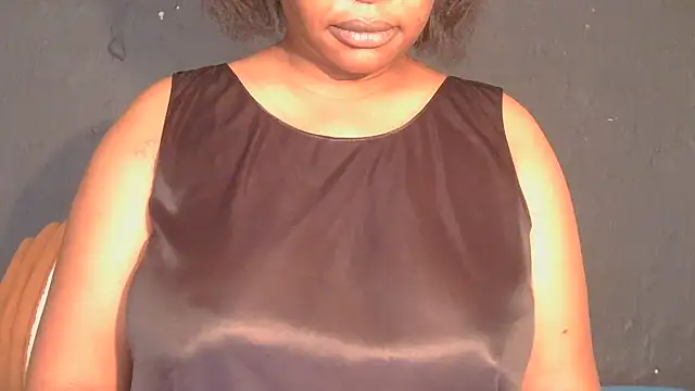 Snapshot of ebony_rose11 chatting on June 15, 2026, 6:35 am ebony rose11 online show from June 15, 2026, 6:35 am